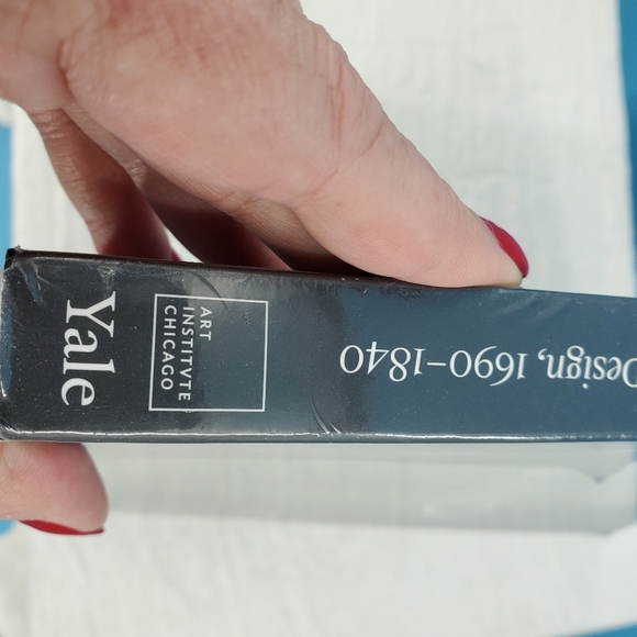 "Ireland: Crossroads of Art and Design, 1690-1840" brand new book sealed - Picture 8 of 8